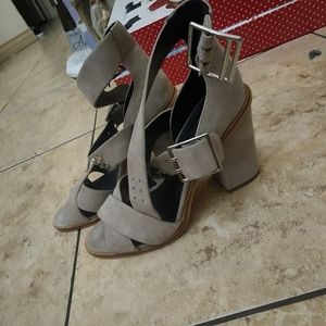 Rebecca M shoes